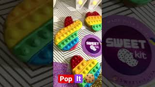 #popular #popit #ideas #creativity #glitter #pop #it #cookies #cookie #popitcookie #like #gift