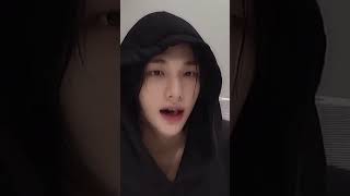 Eye Contact With Hyunjin シ