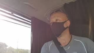狭い土場でブツブツ言うとります