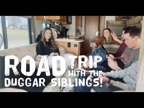 Road Trip with the Duggar Siblings | 2 Weddings, 1 Weekend!
