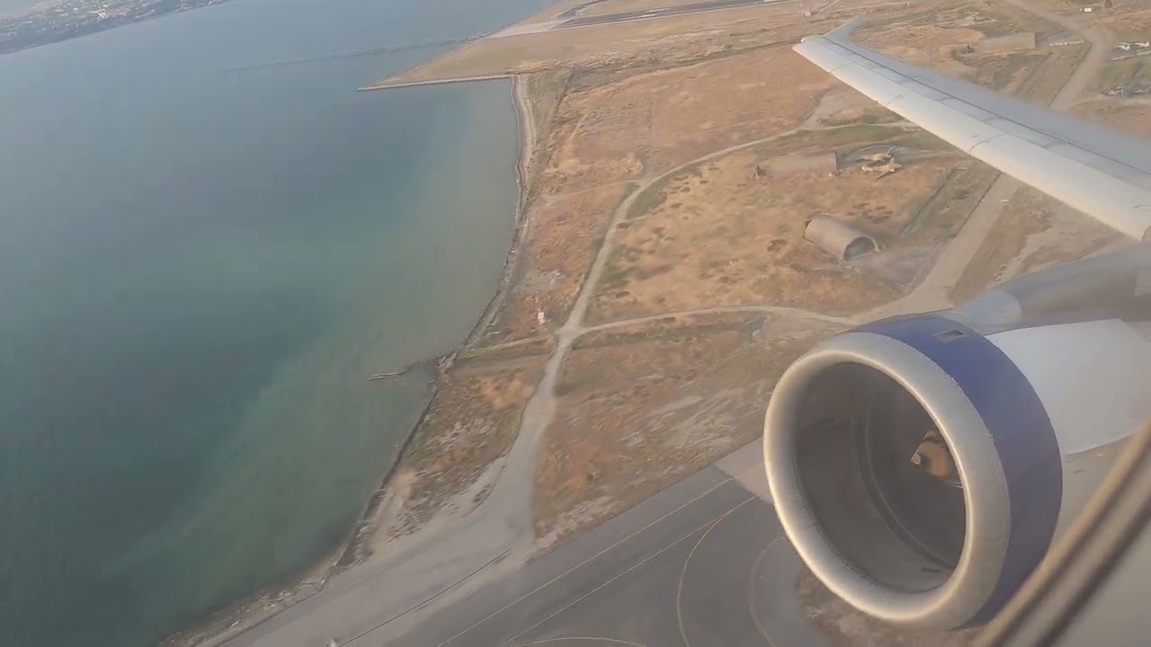 Aegean Airlines Airbus A320  Take off from Thessaloniki