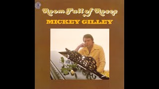 Video thumbnail of "Mickey Gilley "Room Full of Roses" complete vinyl Lp"