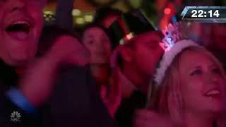 Kelly Clarkson   Heat Live on NBC’s New Year’s eve screenshot 2