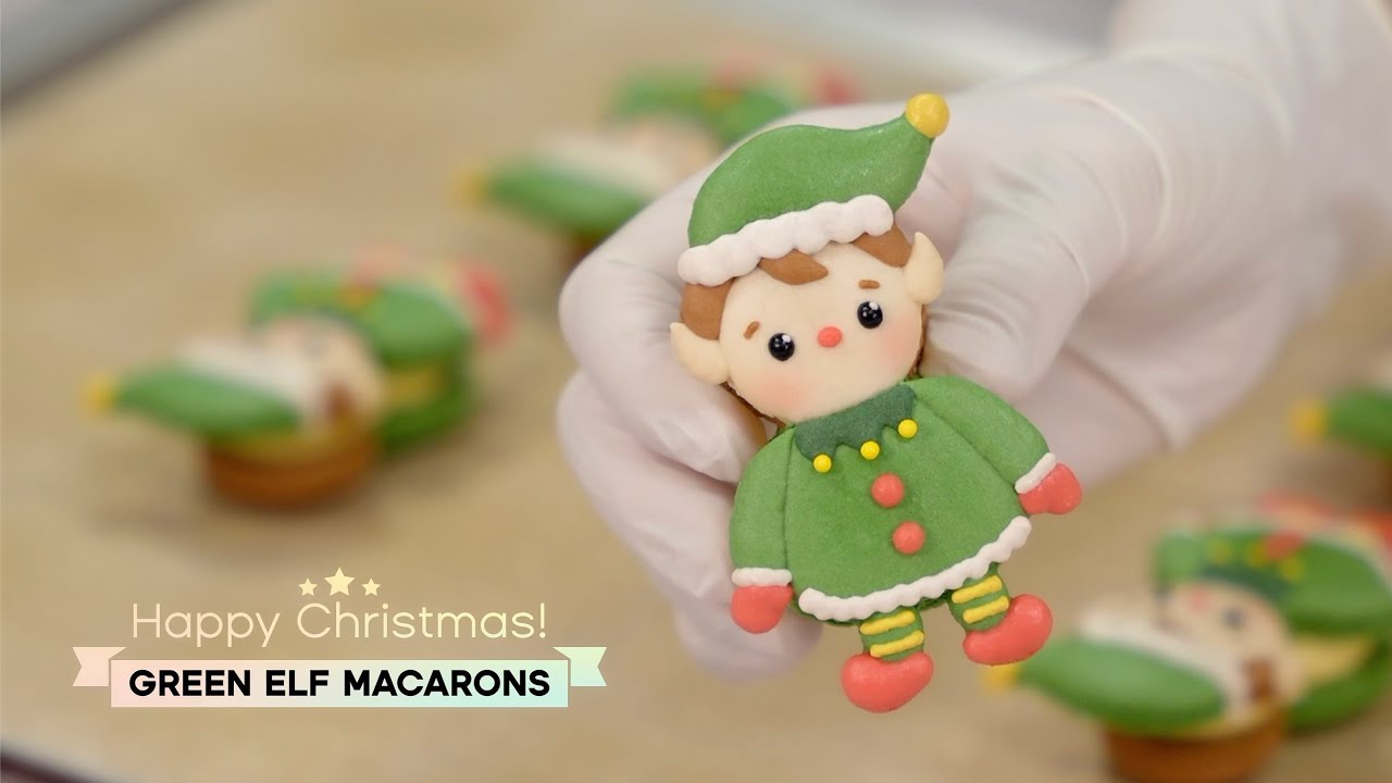 Happy Christmas with Green Elf Macarons