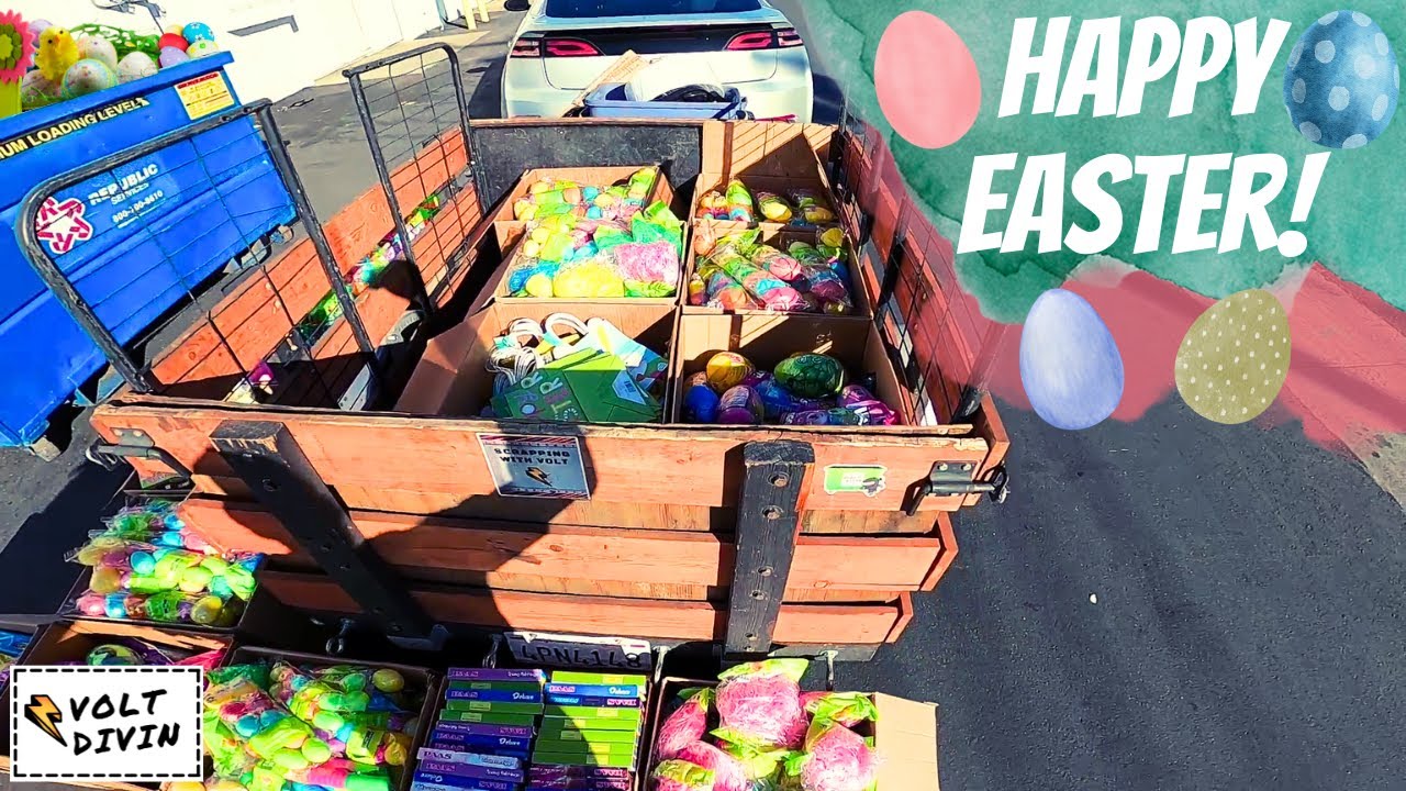 Ultra MASSIVE Easter Dumpster Diving Score Must See!
