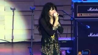 Vierra - Bersamamu (live in Universitas Bunda Mulia)