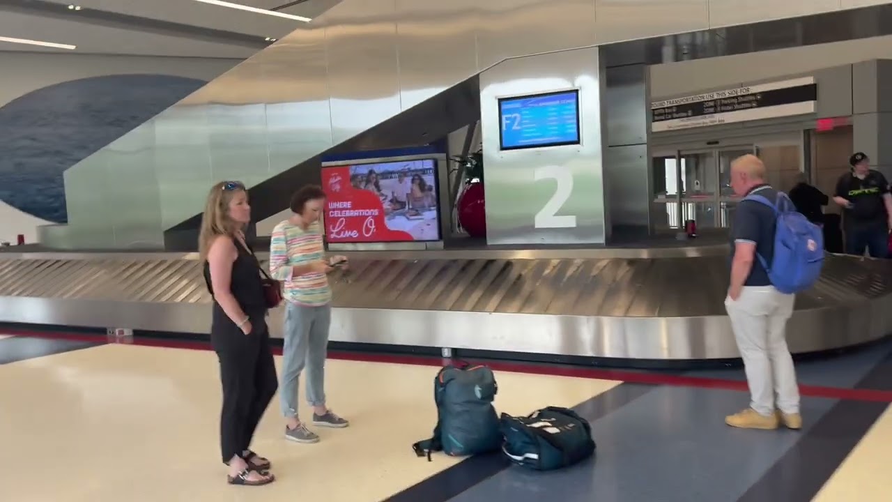 Brief 2026 Tour of Philadelphia International Airport Terminal F Baggage Claim 