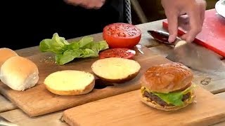 How To Make Burgers On A Weber Q1200 BBQ Grill