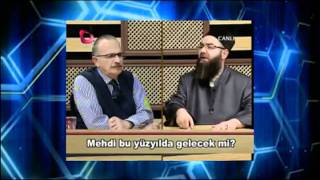 Cübbeli 1980 yılında Medineli büyük bir alimin kendisine Mehdi Çıktı dediğini anlatti .flv