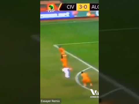 الجن في الملعب