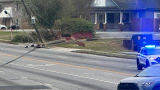 Snapped power pole causes outages in Gwinnett County