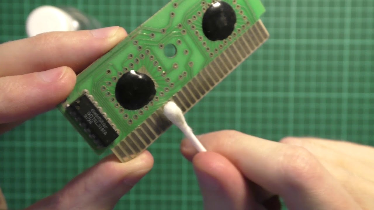 Как почистить плату картриджа Денди (Cartridge Dendy) - YouTube