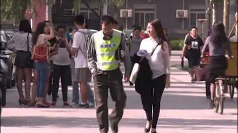 Security guard's anchor dream - DayDayNews