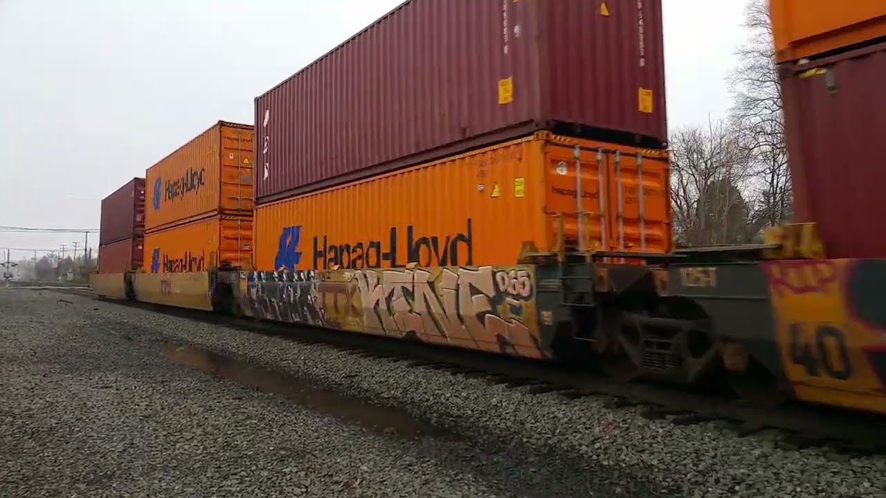 Norfolk Southern Intermodal west bound