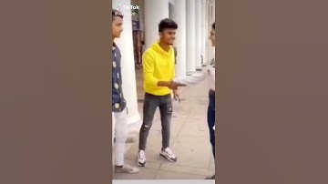 maruvanidi nepai prema enatike song😊😊