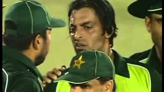 Sachin tendulkar's best inning in ODIs First ODI Hundred by Indian in Pakistan Sachin tendulkar's best inning in ODIs First ODI Hundred by Indian in Pakistan