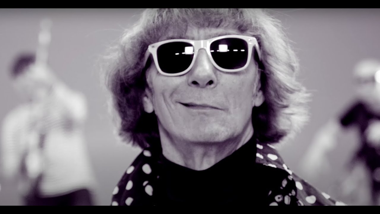 Смотреть «Psihomodo Pop - Vjerujem u čuda (Official Video)» на YouTube Смотреть «Psihomodo Pop - Vjerujem u čuda (Official Video)» на YouTube