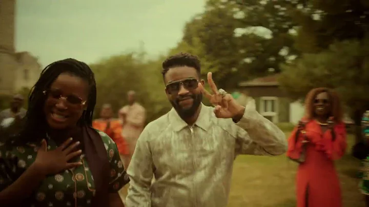 Fally Ipupa - Garde du Coeur feat. Charlotte Dipan...
