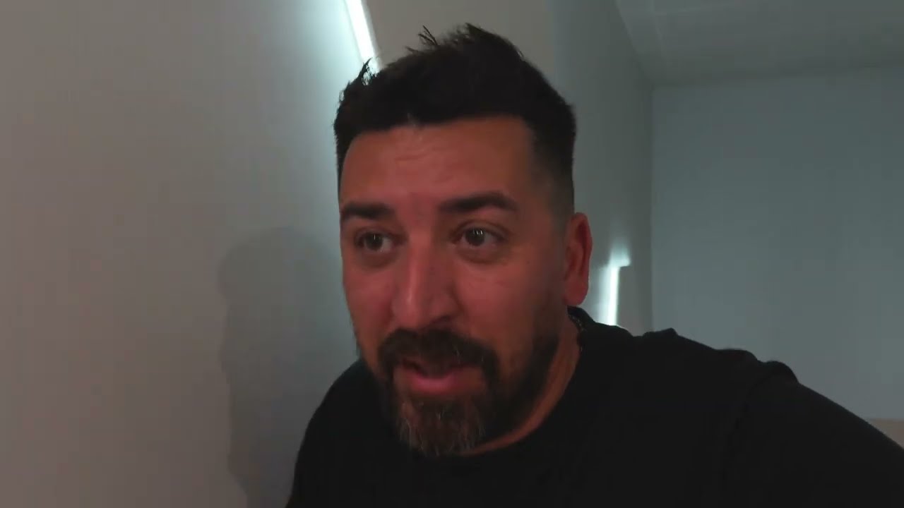 🚢 I took the Fred Olsen ferry from Tenerife to Huelva… and it turned back 😱 | March 2025