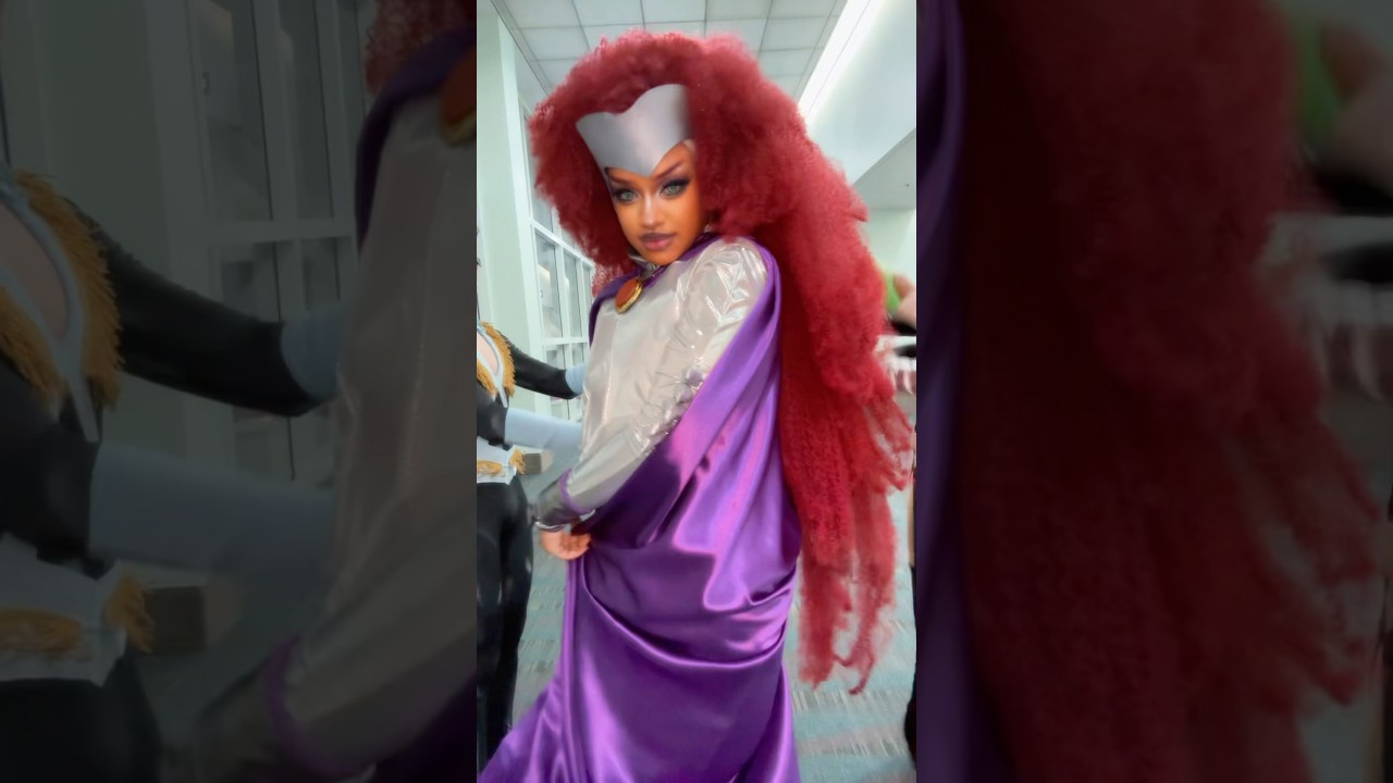 Teen Titans #cosplay #retro #starfire #blackfire #raven