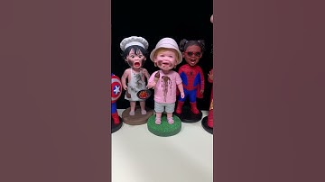 Satisfying Head Movement – Handmade Clay Bobbleheads in Sync