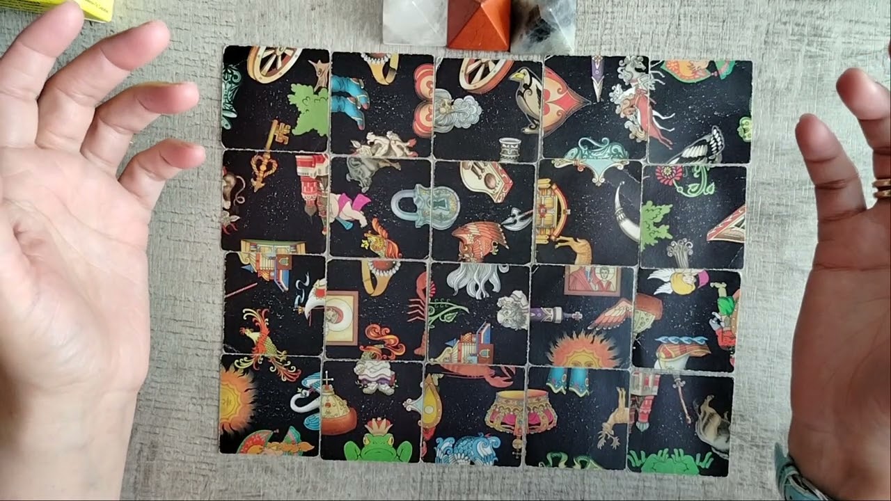 Старинный пасьянс 🔮Какие интересные события произойдут у нас сегодня ⁉️