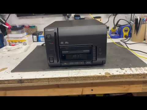 Pioneer PD-F51 File Type 50+1 CD Player - YouTube