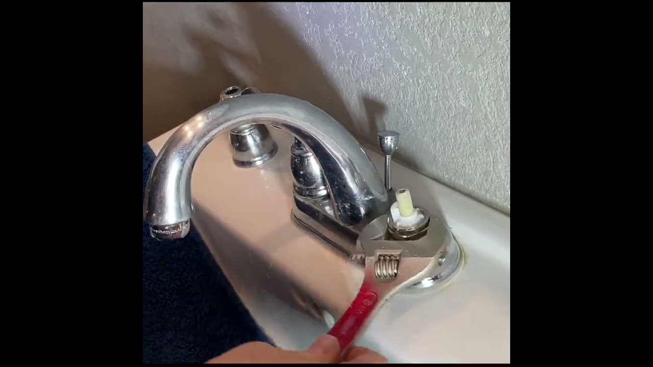  FIX A LEAKY FAUCET In 53 Seconds
