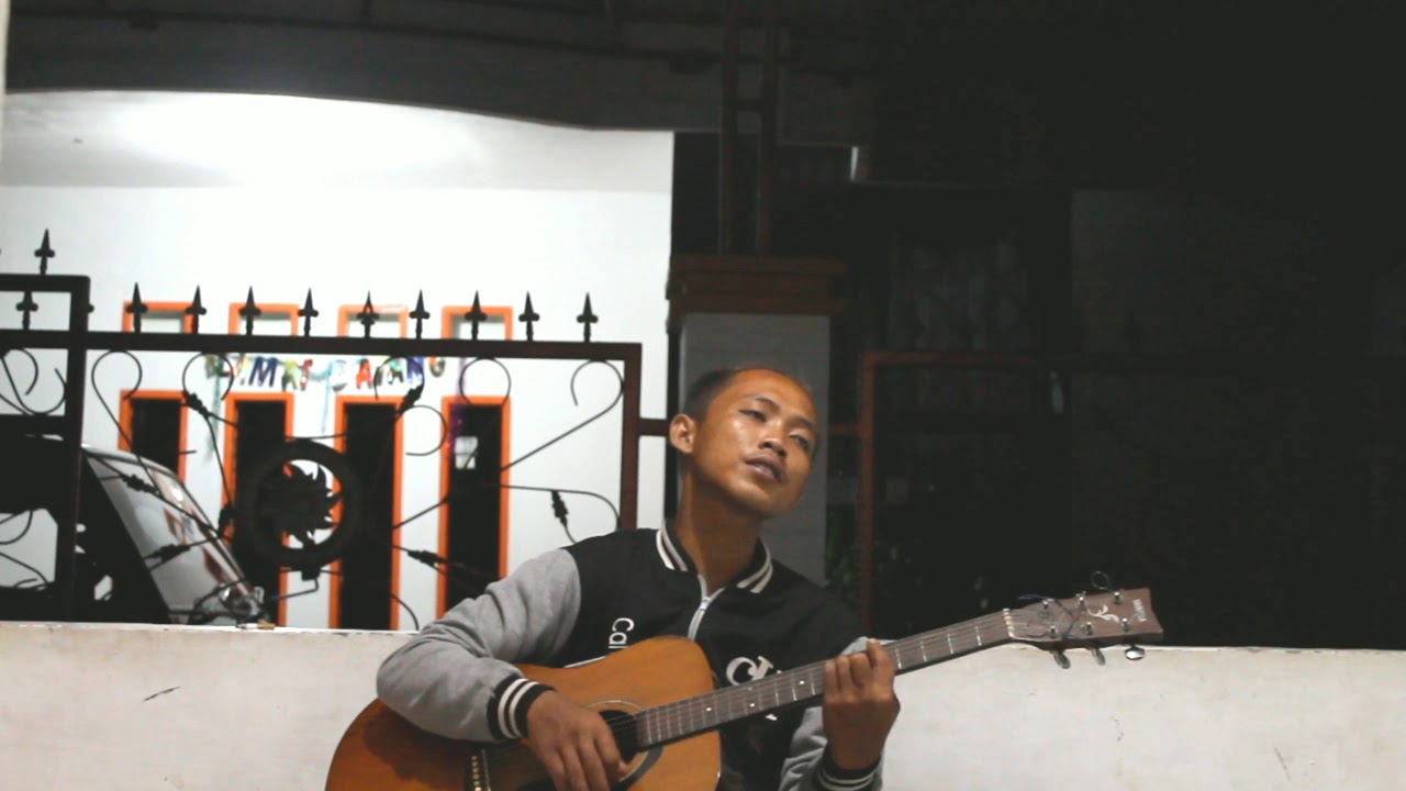 "REPUBLIK TELAH KUBERIKAN - COVER BY TRI UTOMO - YouTube