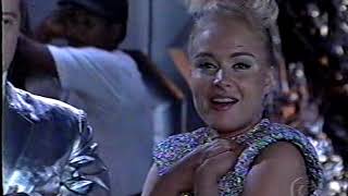 Angelica Zoando Na Tv