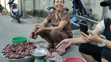 Đặc sản Thịt Chuột Canh Nậu Thui rơm thơm phức !