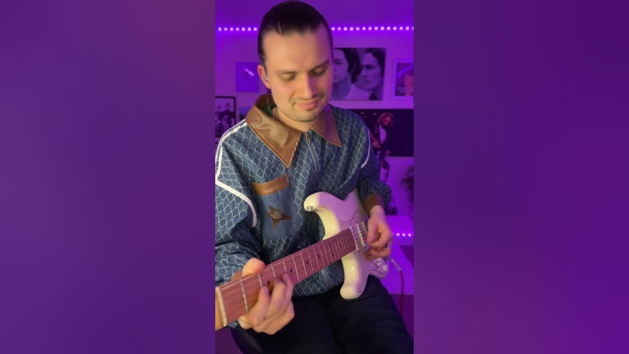 guitar go “pluck pluck”  #shorts #guitar #musician #girlfriend