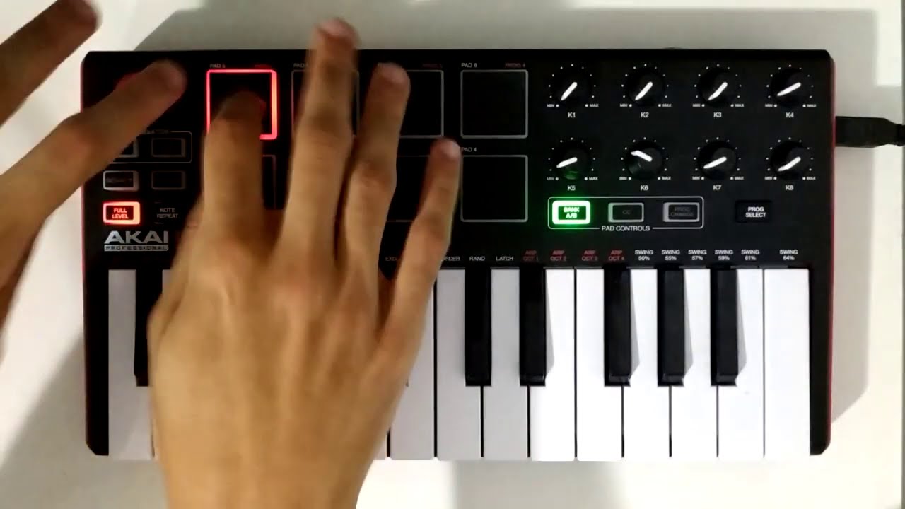 How To Play Vamp Anthem On Piano