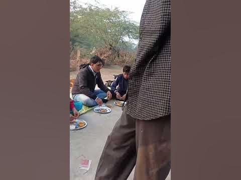 mata ma prashad karte yuye - YouTube