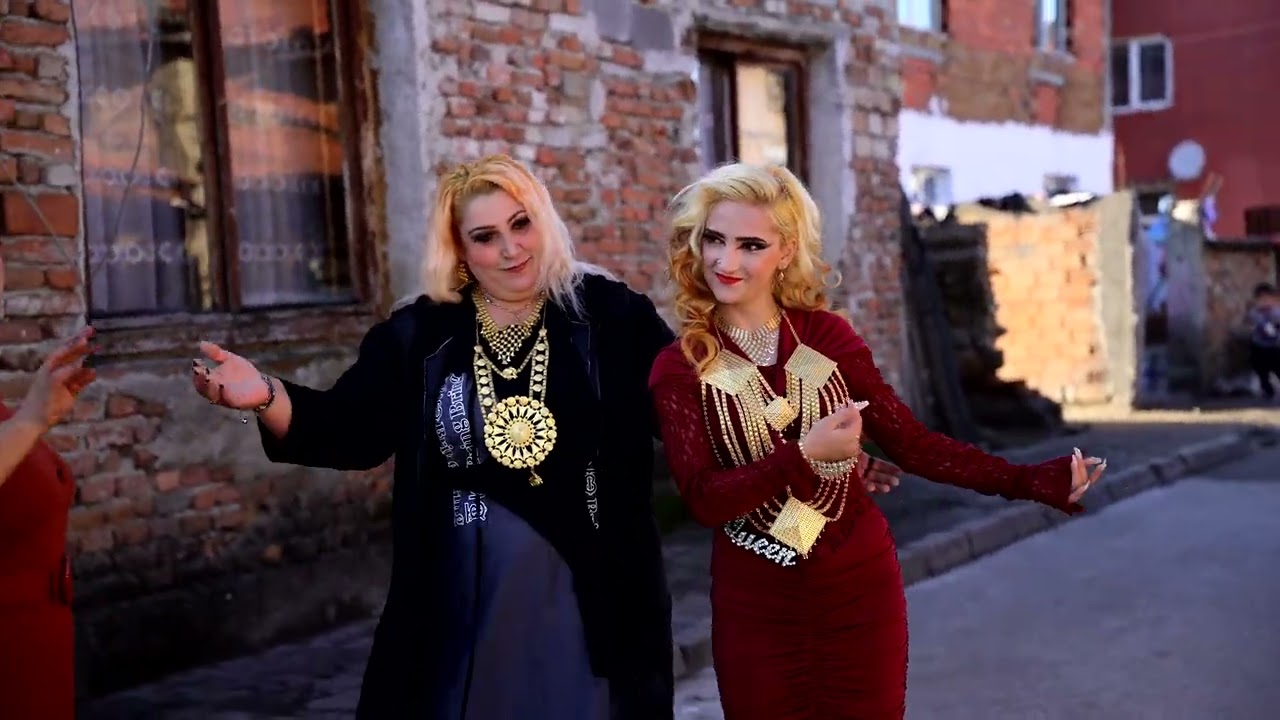 Pembe Doğum günü Partisi SADOVO