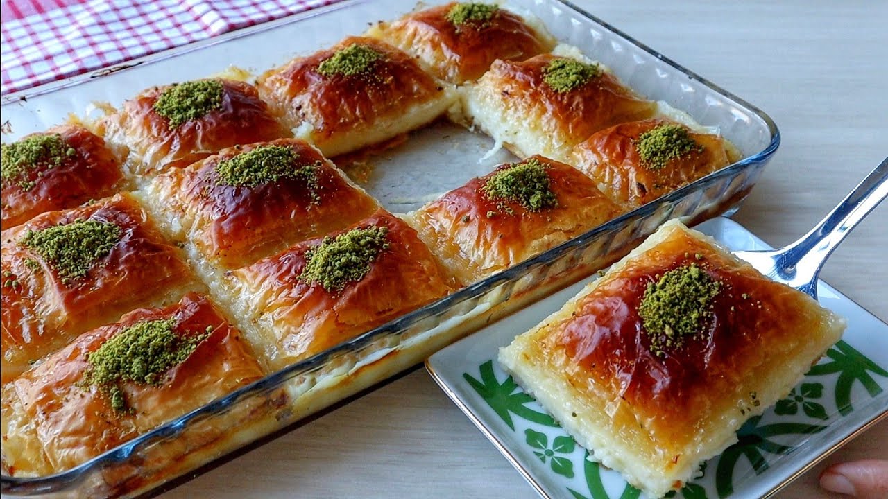 ЛЕГКИЙ ДЕСЕРТ ИЗ ПЕЧЕНЬЯ 😋 НЕПОВТОРИМЫЙ ВКУС ❗️ И ПАКЛАВА, И МОЛОЧНЫЙ ДЕСЕРТ ВМЕСТЕ ✅️