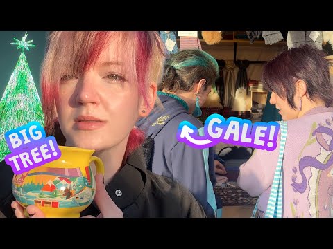 Out of Cosplay Vlog at the Biggest Christmas Market in Denver??!! | Square One Cosplay