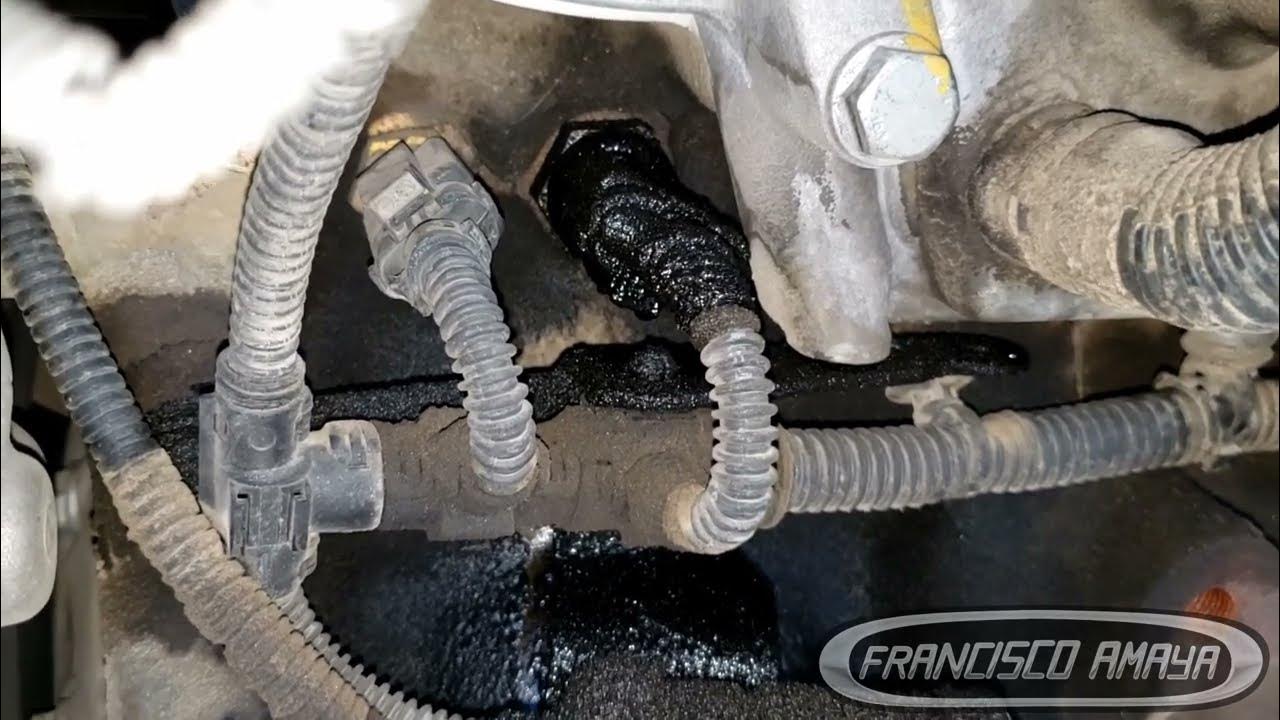 DD15 engine broken oil pressure sensor leaking oil electronic problem