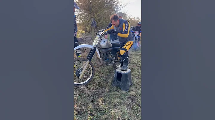 Kickstarting an Automatic 500cc 2 Stroke! #shorts #2stroke