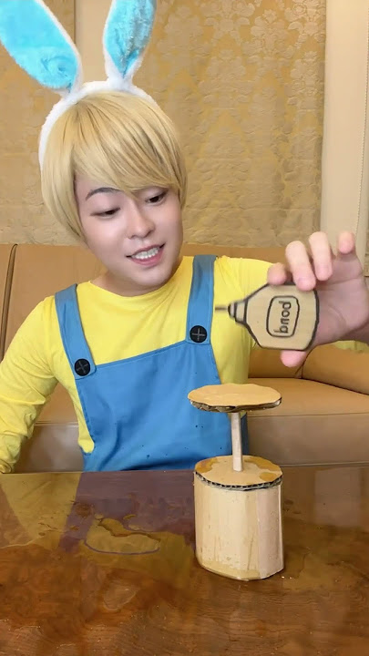 POUR JUICE INTO A CARDBOARD CUP！#asmr