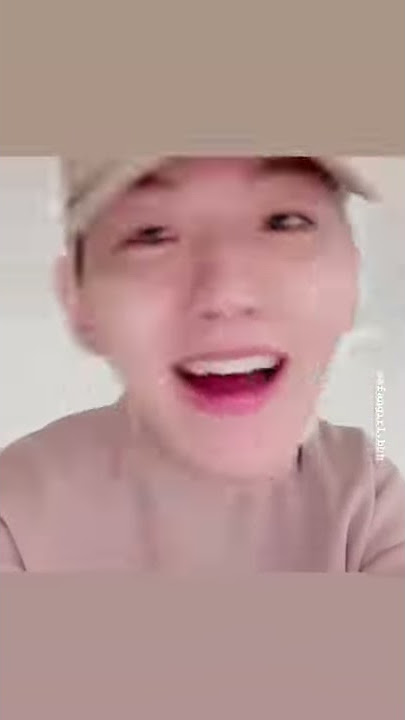when baekhyun being extra (exo baekhyunn funny vedio,Baekhyun BB vedio)