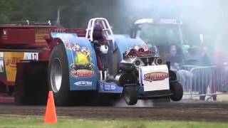 Engine SPLITS IN HALF During Tractor Pull   Speed Society