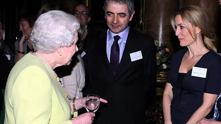 Secrets Of Royal Palaces - Rowan Atkinson Met Quee...