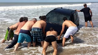 Funny Idiots on the Beach 😂