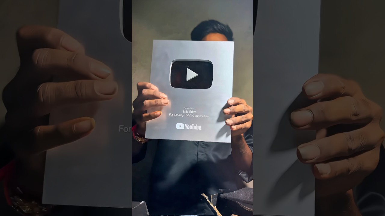 Silver Play Button ▶️ Unboxing ￼| 