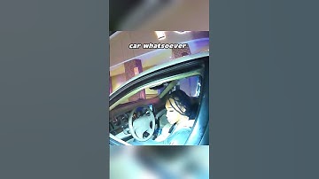 Entitled woman Turns Traffic Stop Into Sudden Chaos