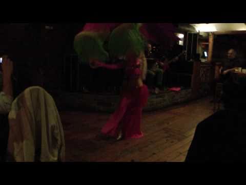 Yuliya bellydance to Aziza music in Mezzo,NY .Yuli...