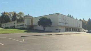 Report of a gun at Kelso school