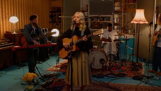 Nina Nesbitt - Pages (Mountain View Beach Sessions)