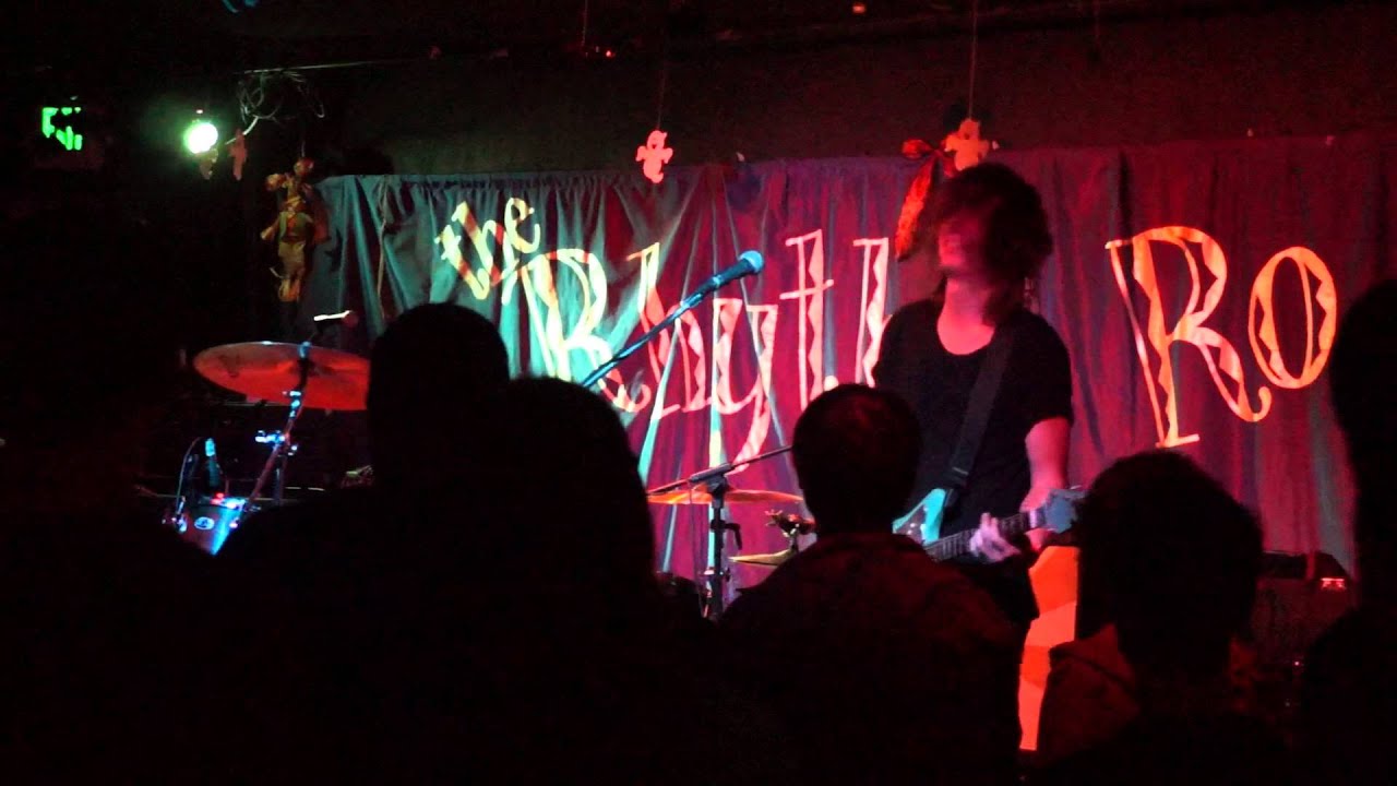 Bass Drum of Death Crawling After You (Live at The Rhythm Room) HD YouTube